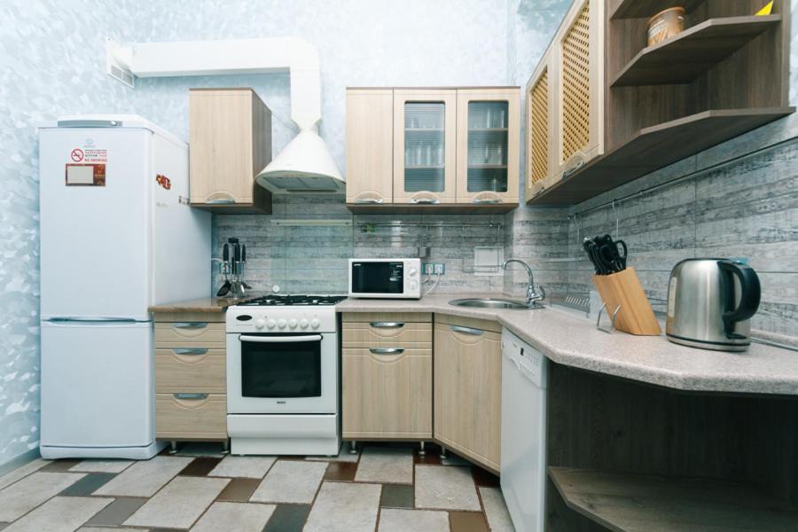 Stylish Two-Level Flat 2 Min From Khreschatyk Kiev Luaran gambar